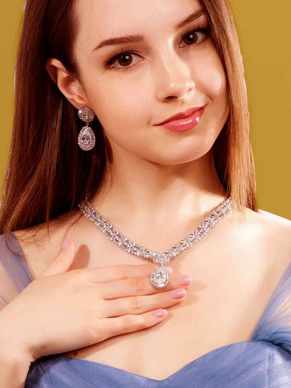 Zelda Necklace Set