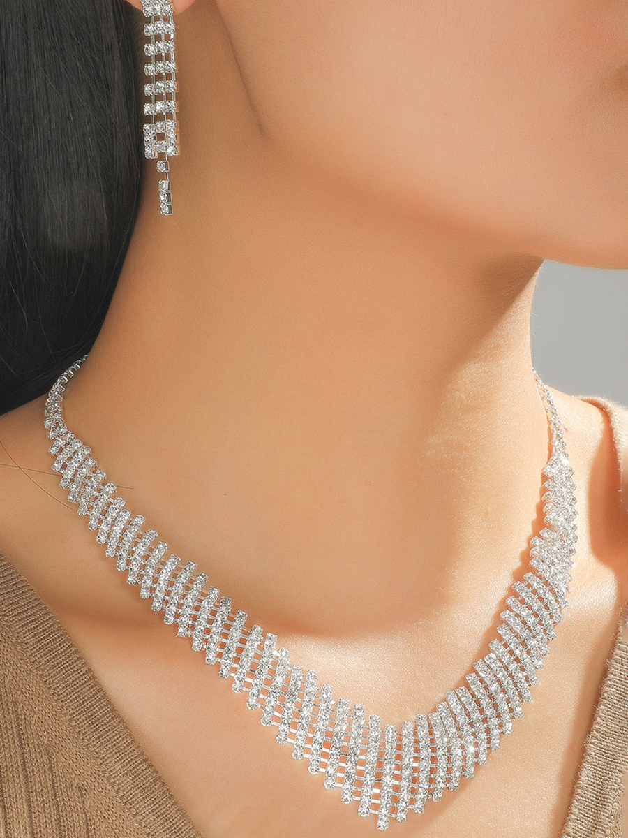 Blythe Necklace Set