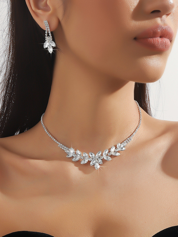 Willa Necklace Set