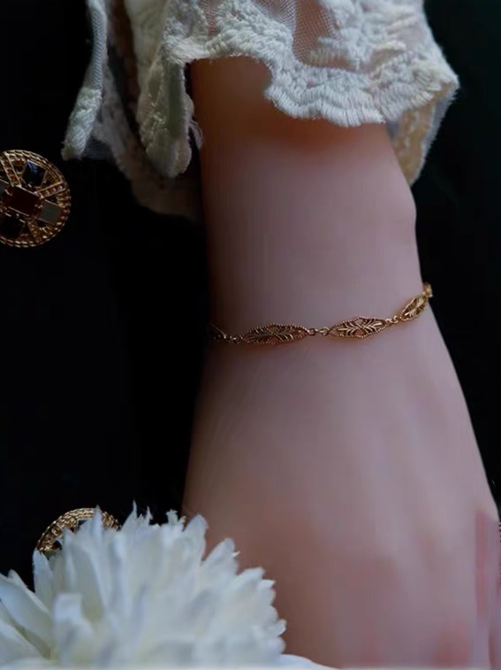 Victoria Bracelet | 24k Gold Plated
