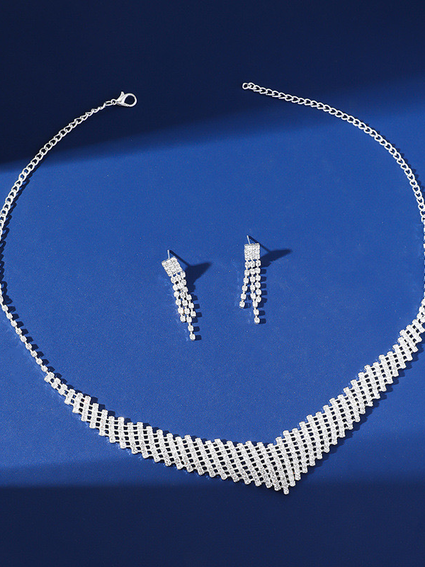 Blythe Necklace Set