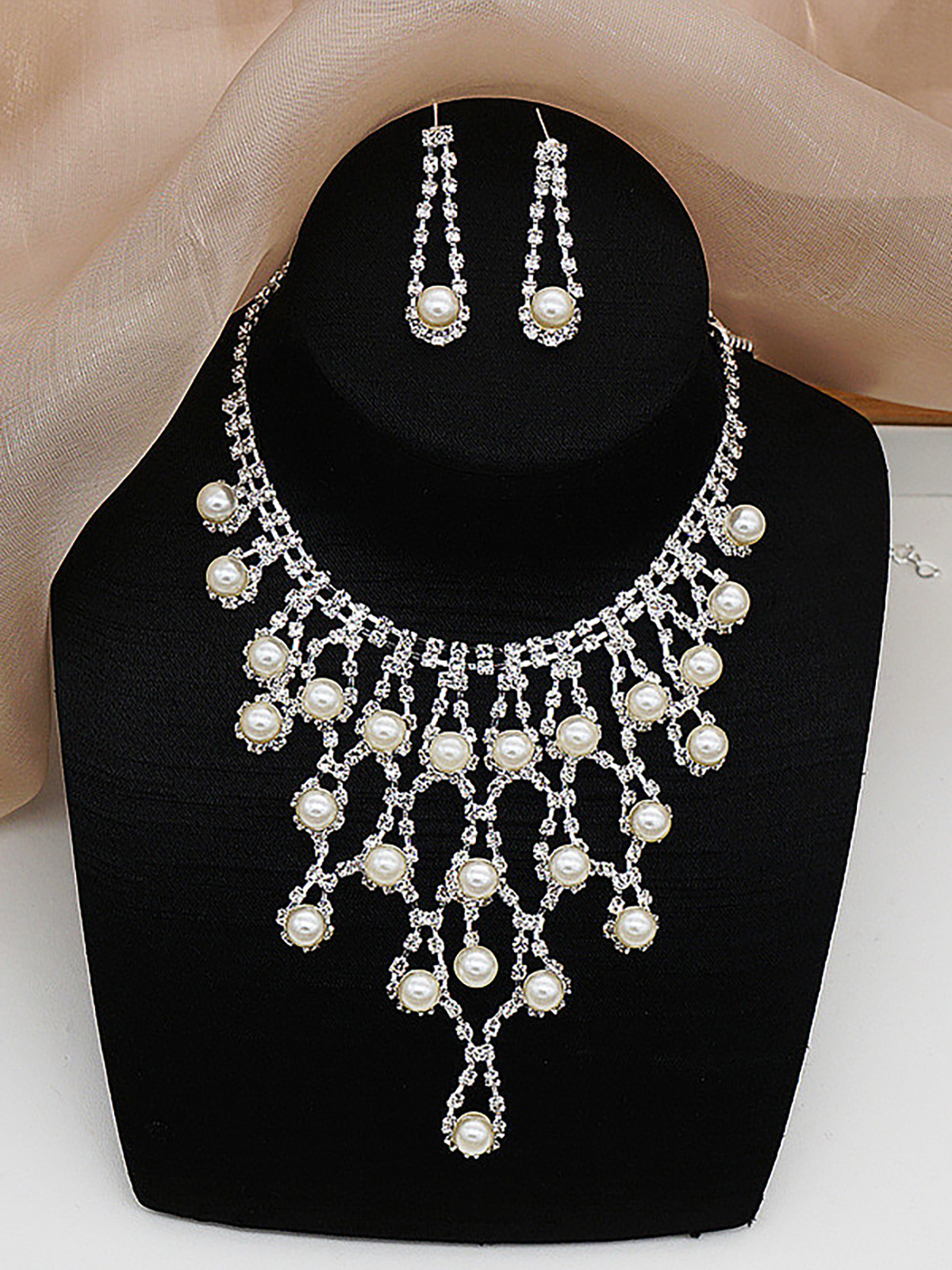 Imogen Necklace Set