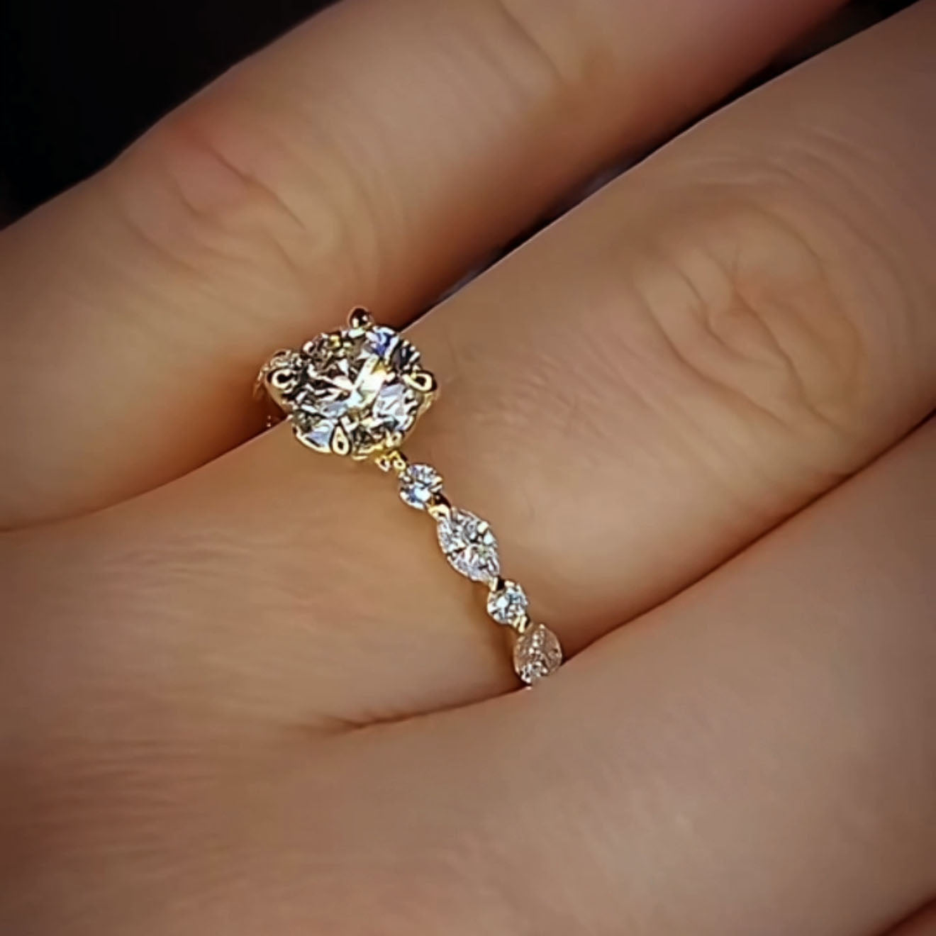 Greta Ring