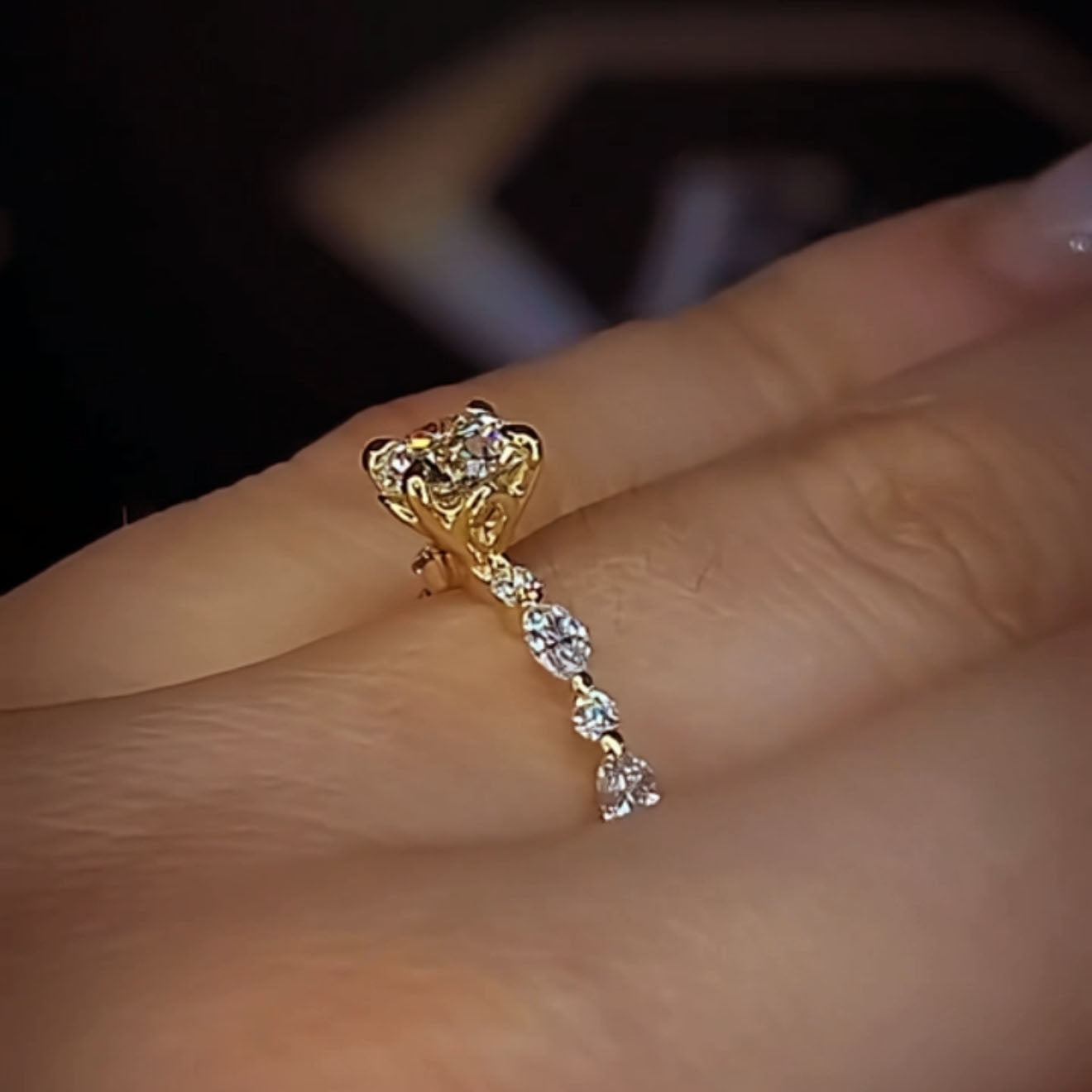 Greta Ring
