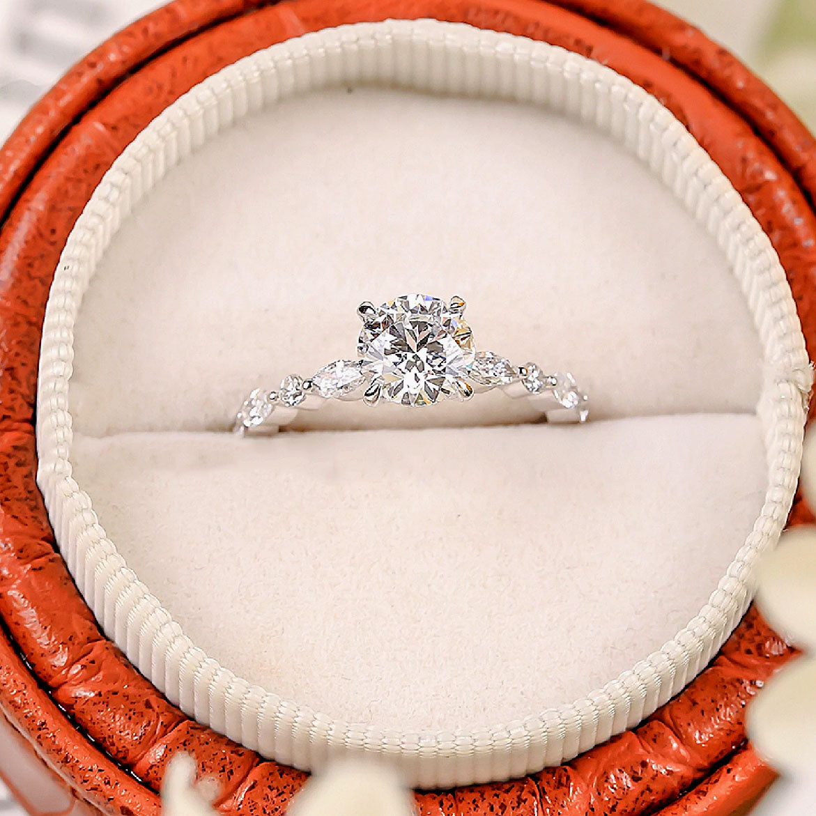 Greta Ring